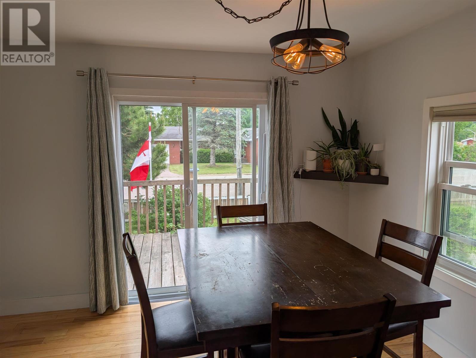 20 Montreal AVE - 10