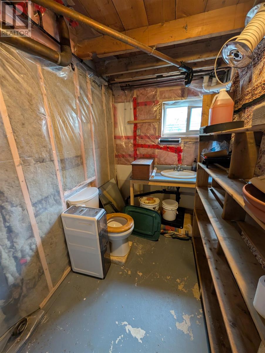 20 Montreal AVE - 22