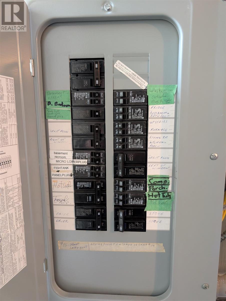 20 Montreal AVE - 23