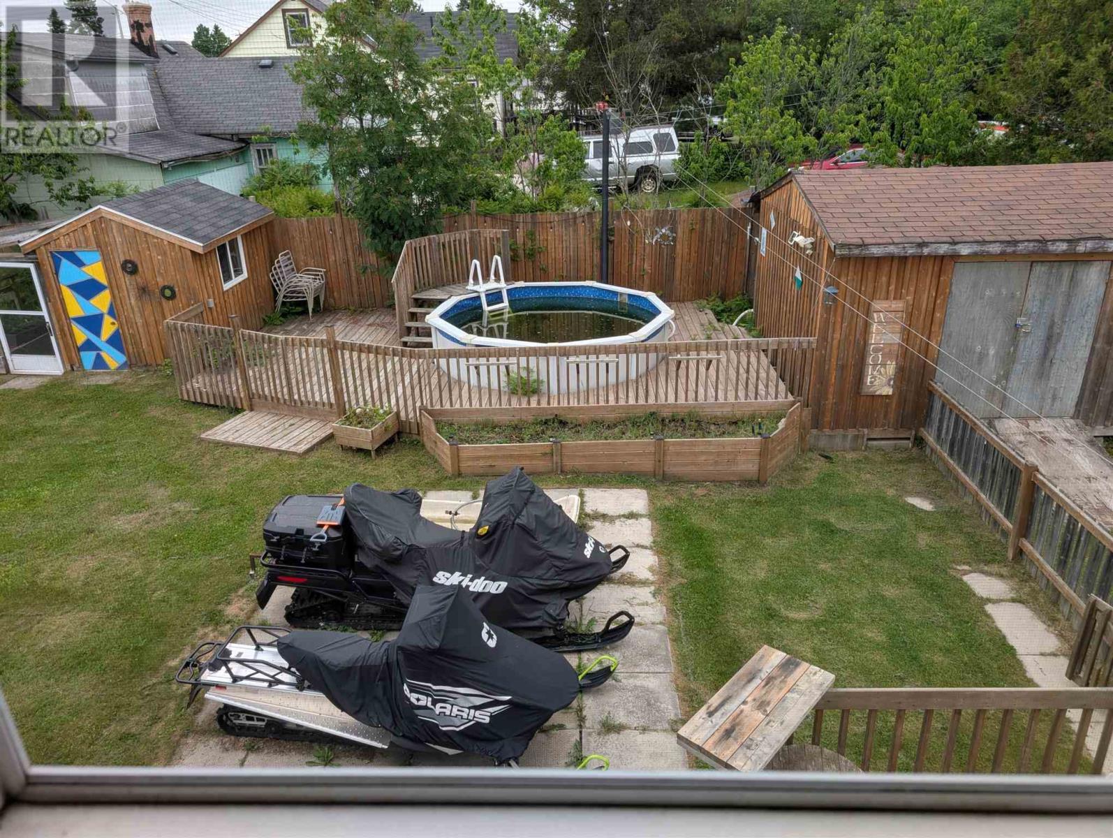 20 Montreal AVE - 26