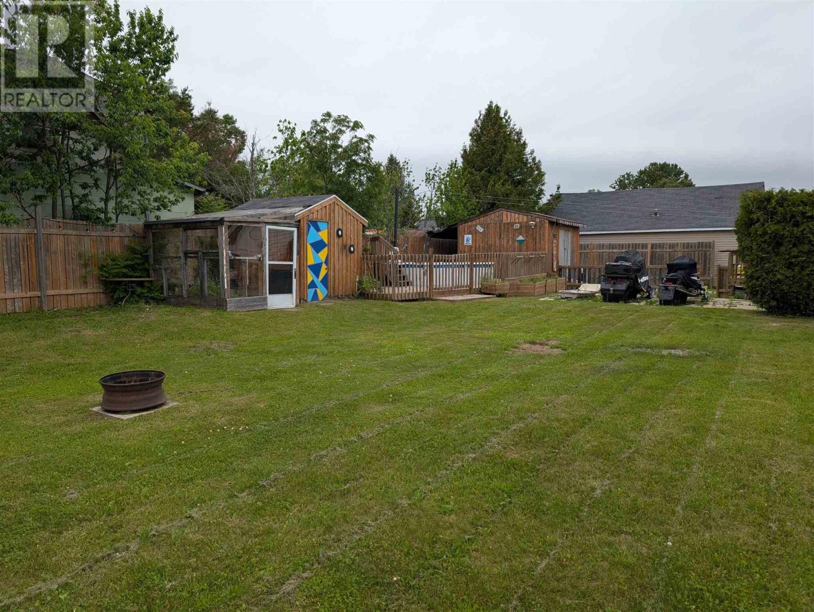 20 Montreal AVE - 28