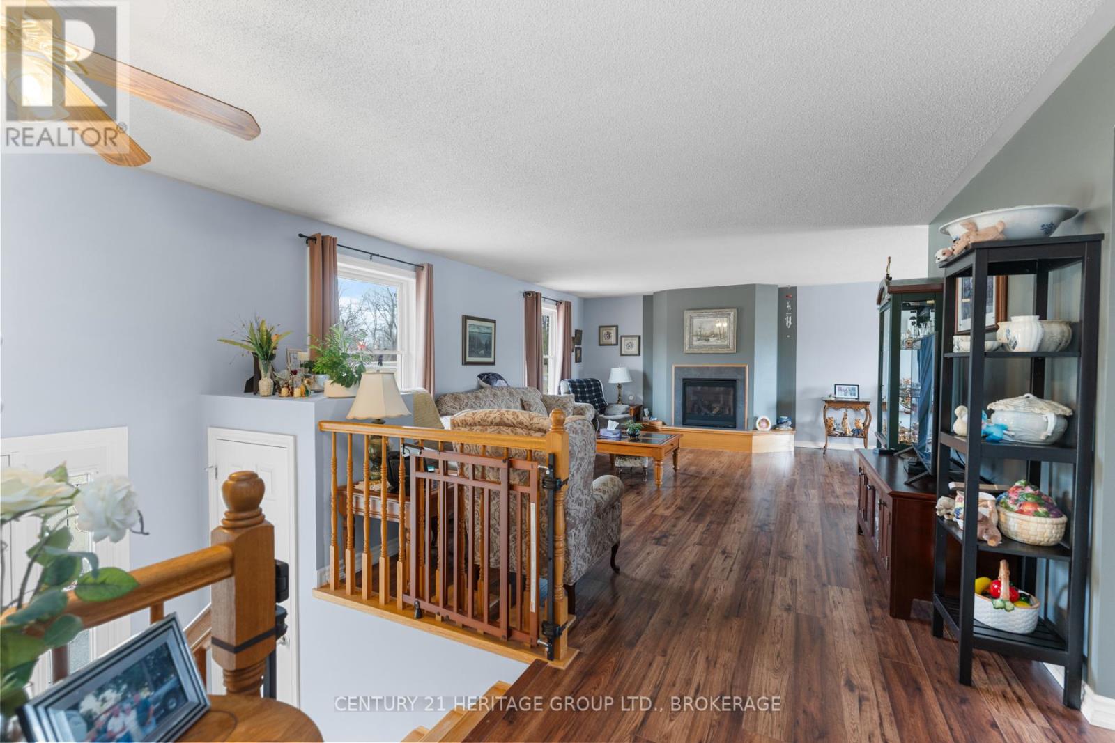 191 EMERSON ROAD - 21
