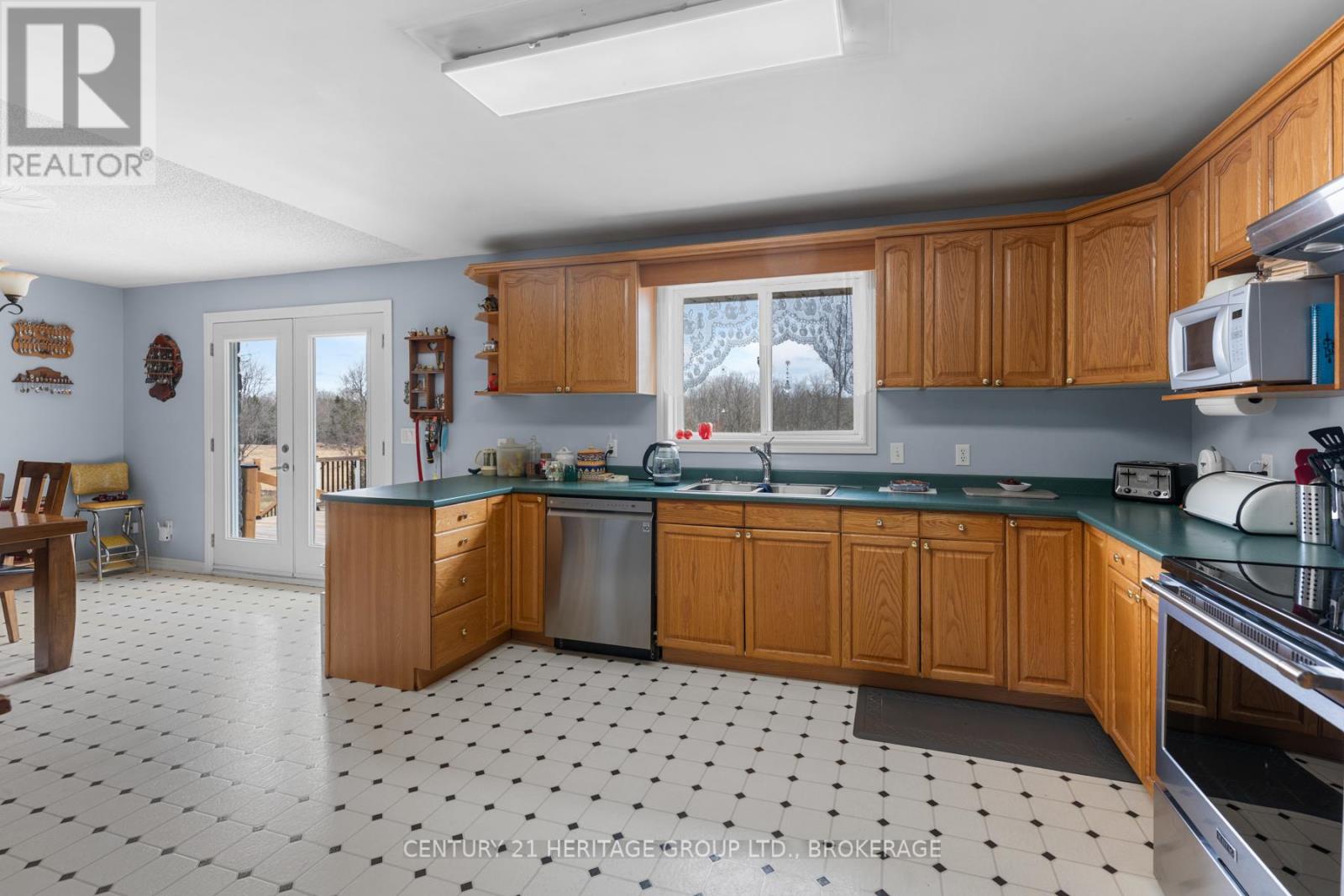 191 EMERSON ROAD - 18