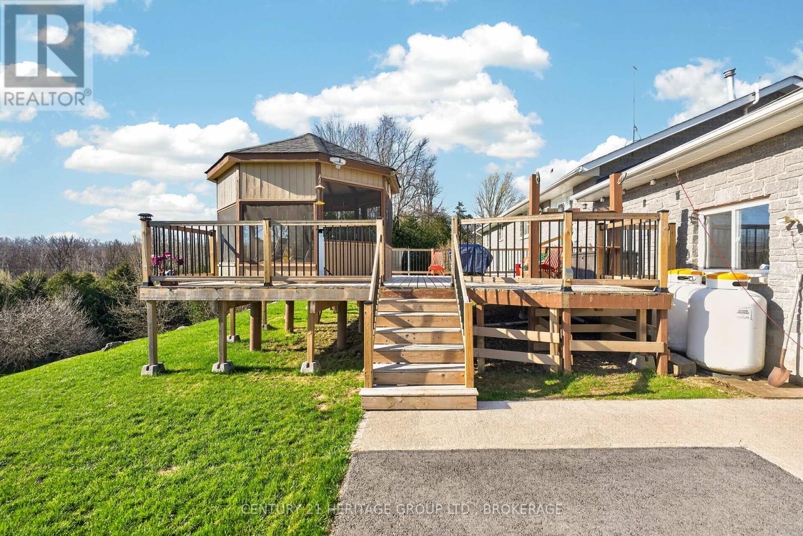 191 EMERSON ROAD - 30