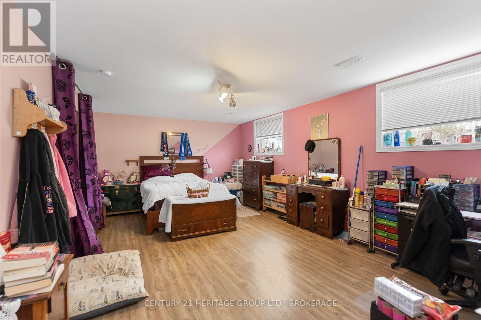 191 EMERSON ROAD - 36