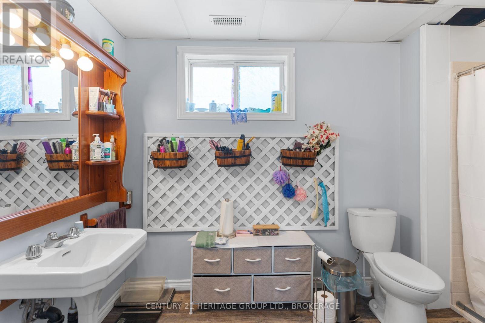 191 EMERSON ROAD - 37