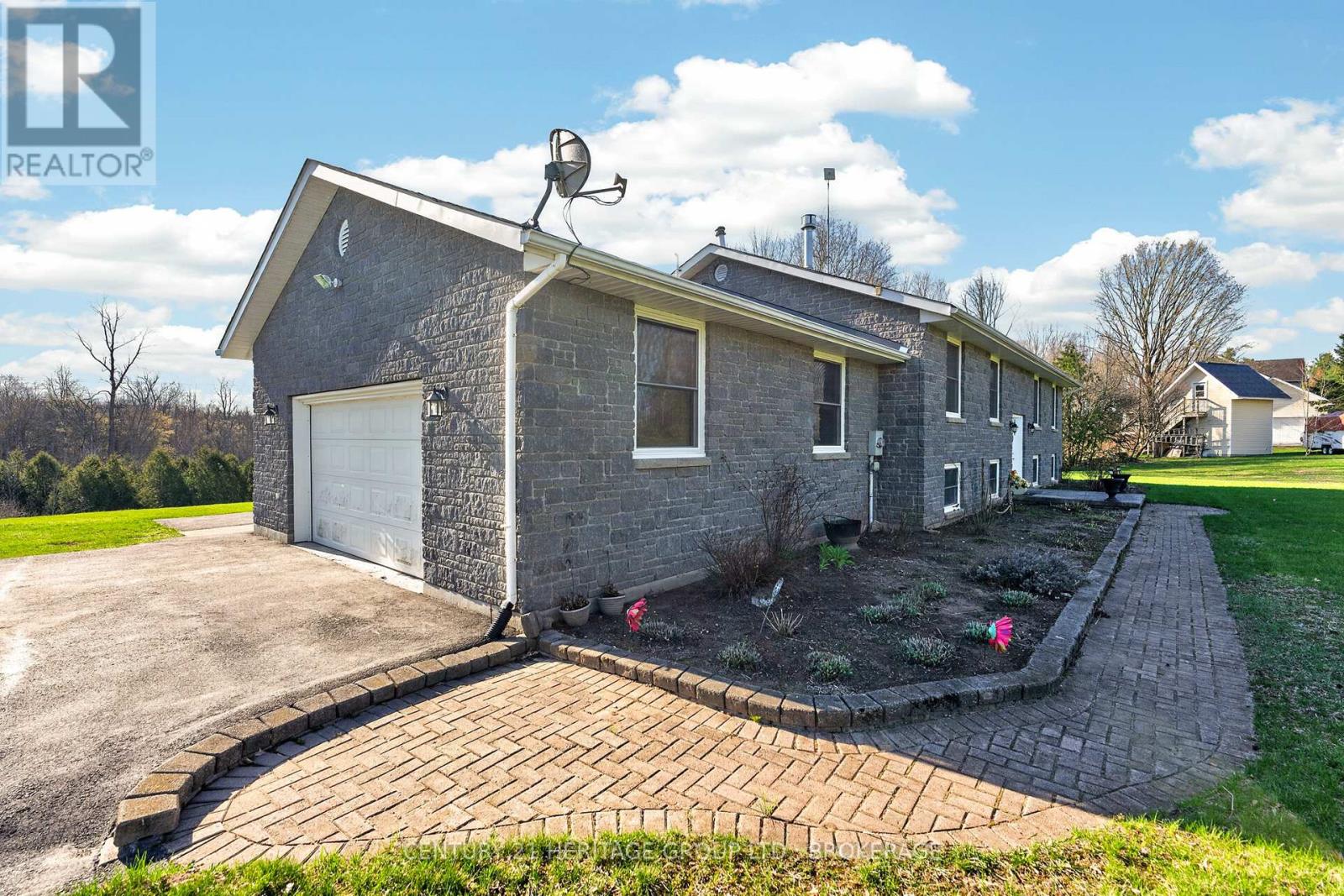 191 EMERSON ROAD - 5
