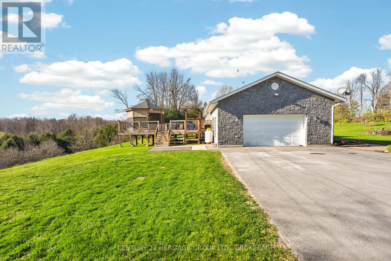 191 EMERSON ROAD - 7