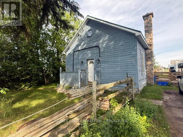4556 MILBURN ROAD - 1