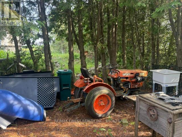 4556 MILBURN ROAD - 32