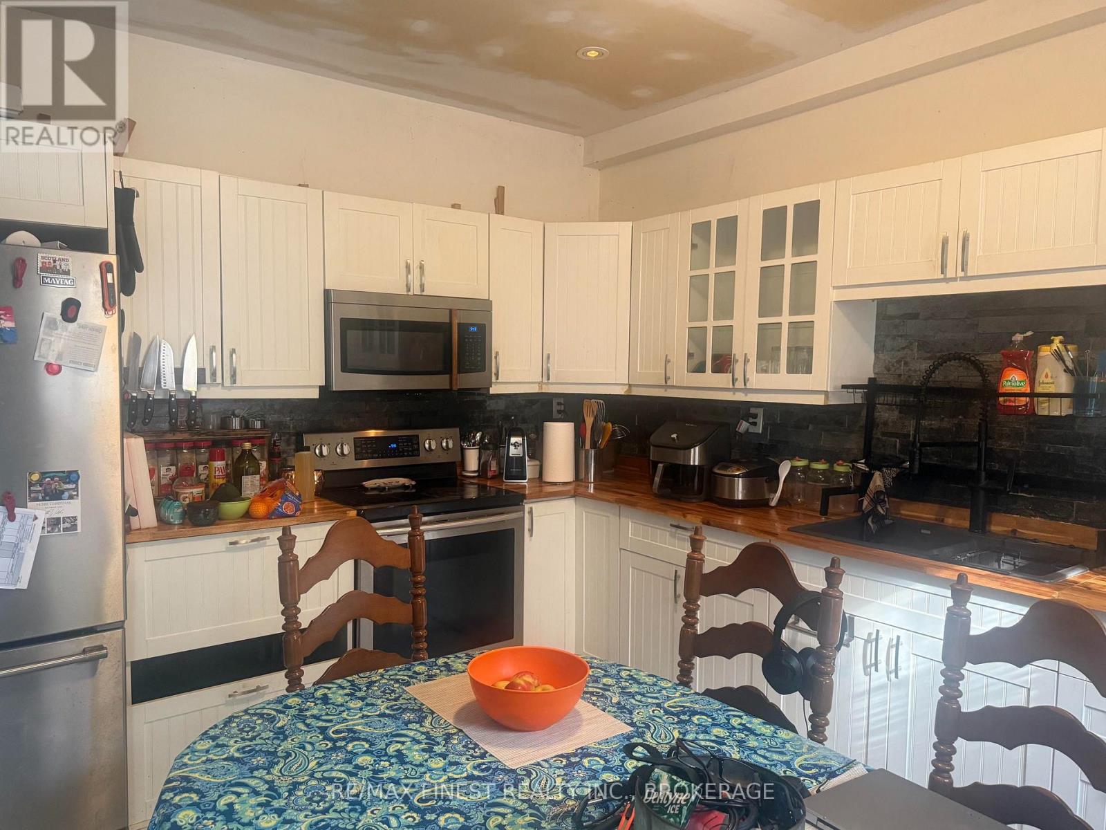4556 MILBURN ROAD - 9