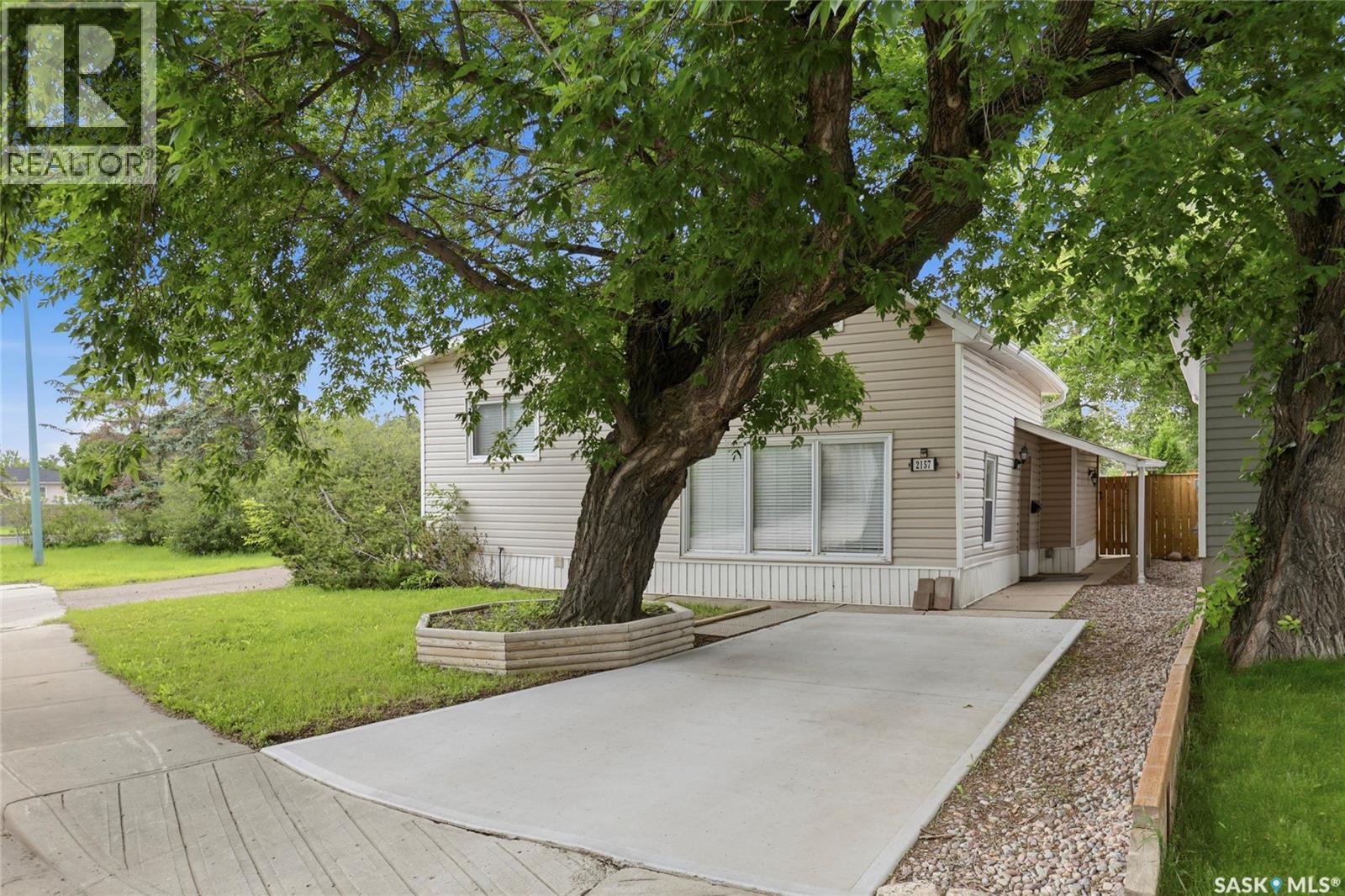 2157 Francis STREET - 4
