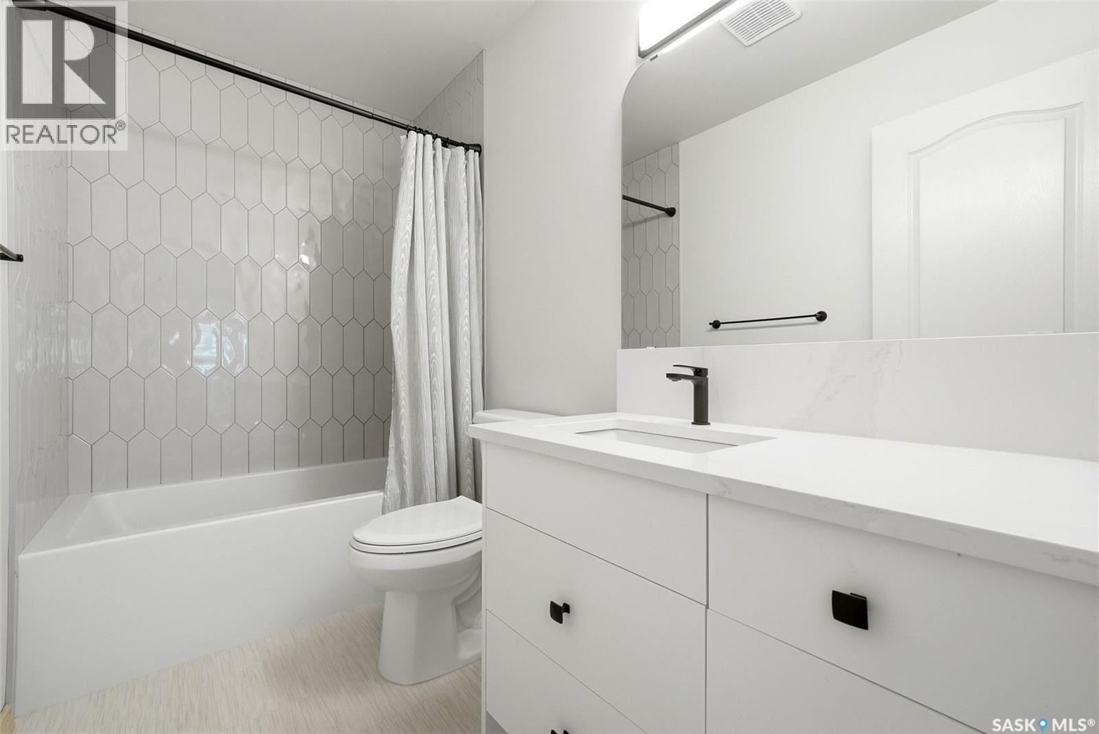 4221 Wascana RIDGE — photo 37