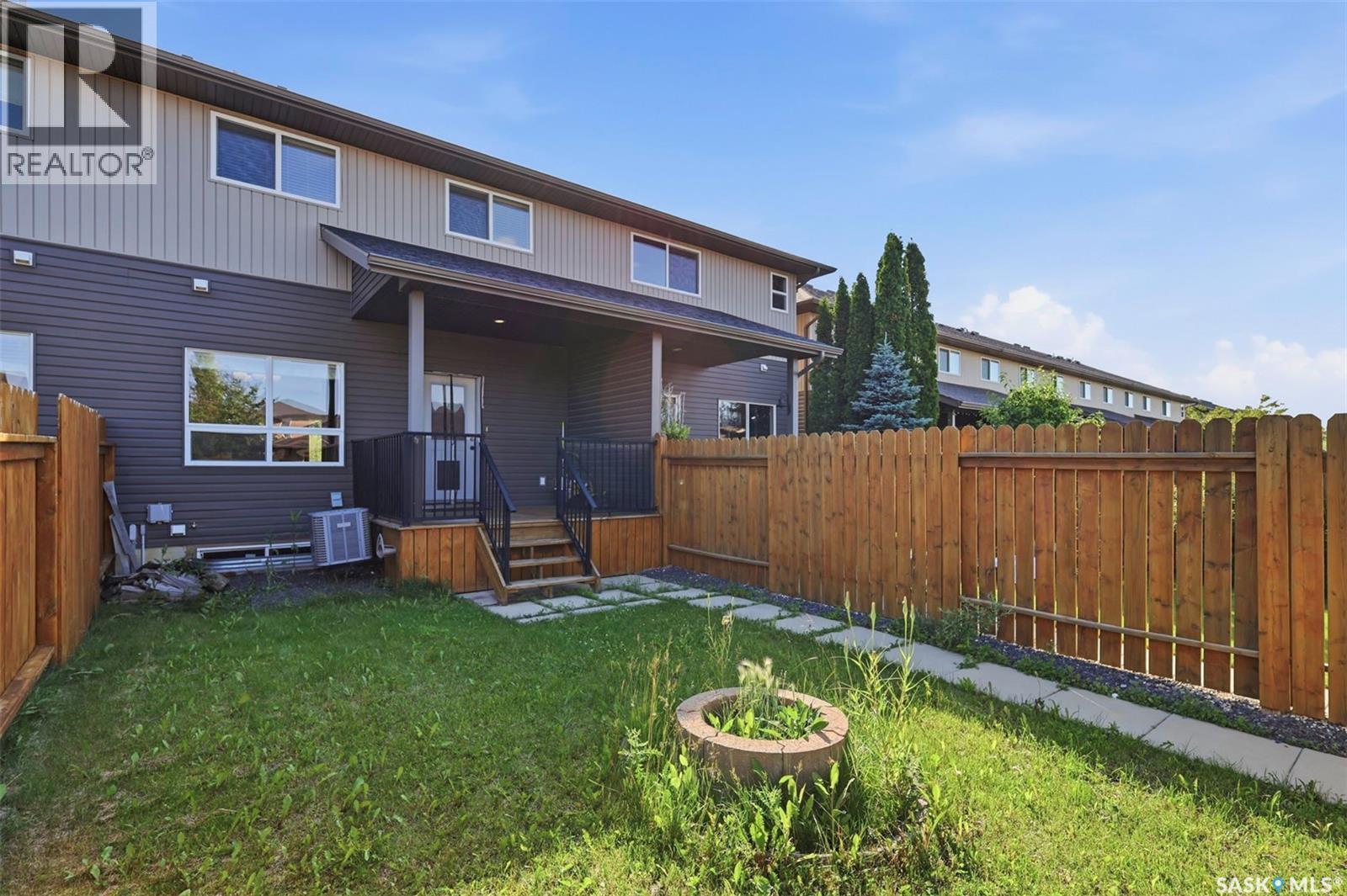 #320 Willowgrove LANE - 36