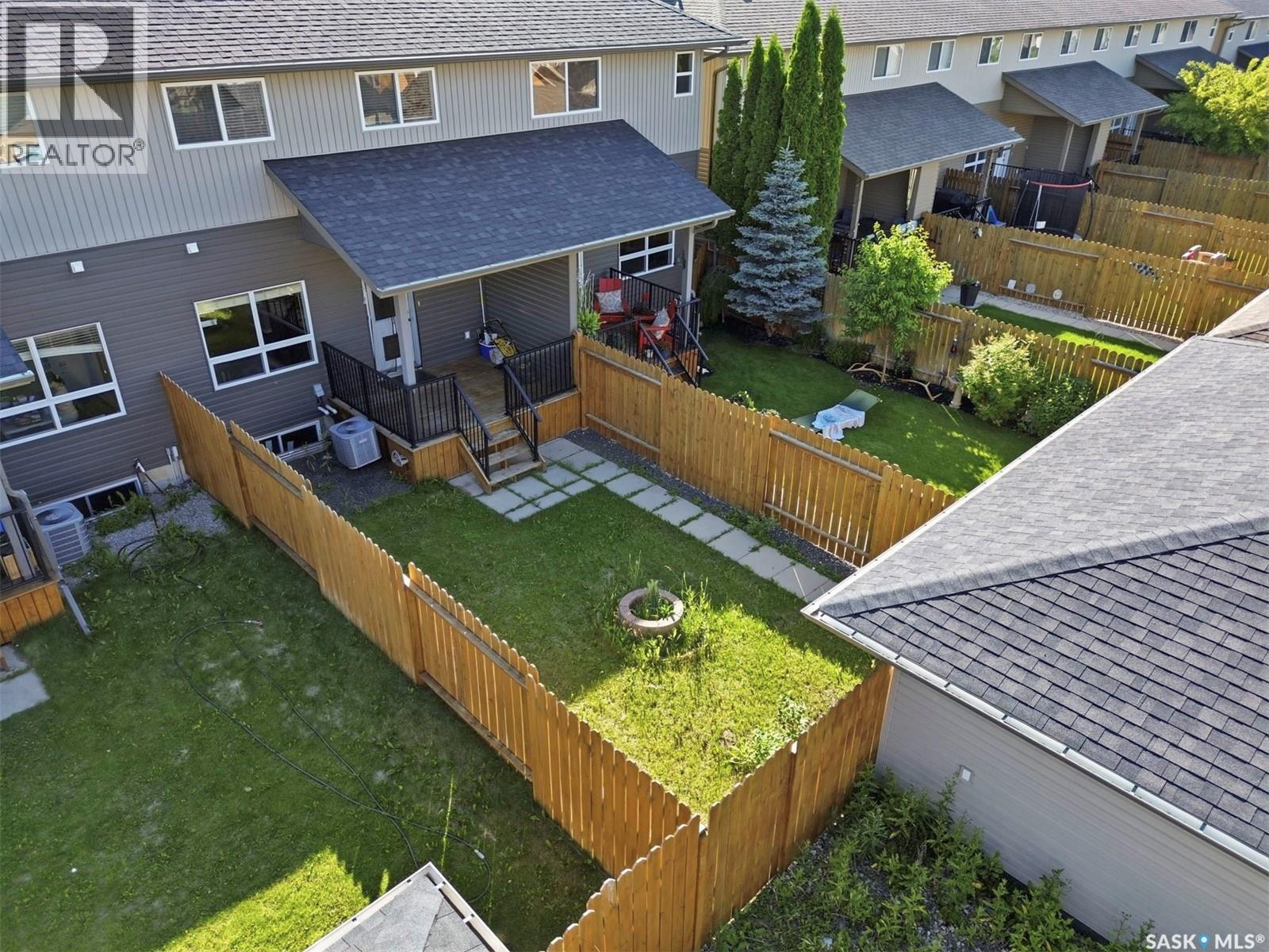 #320 Willowgrove LANE - 4