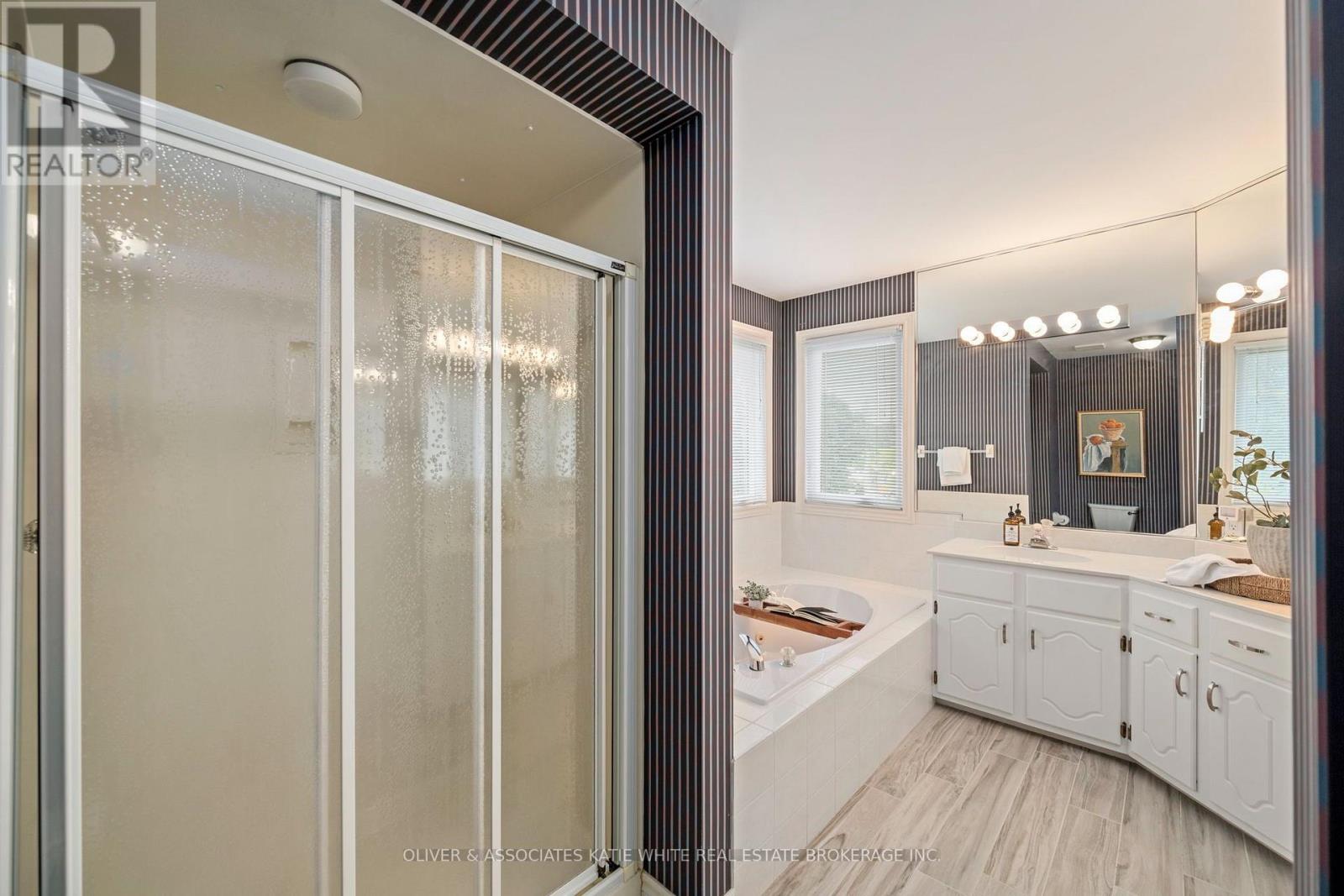 51 CHERISH COURT - 23