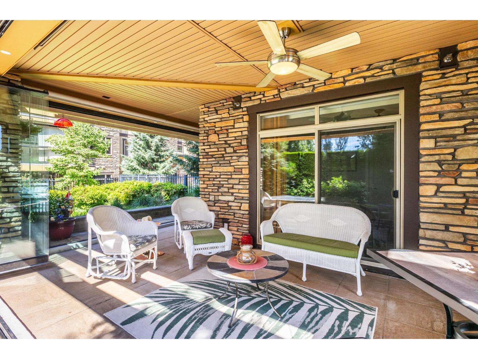 112 8067 207 STREET, Langley