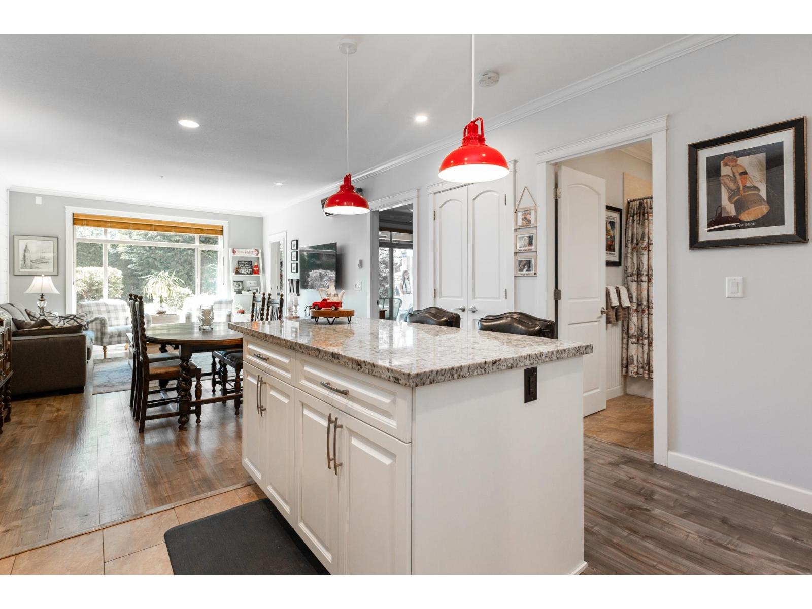 112 8067 207 STREET, Langley