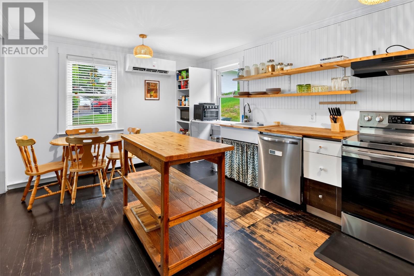 25 Balbo Drive - 27