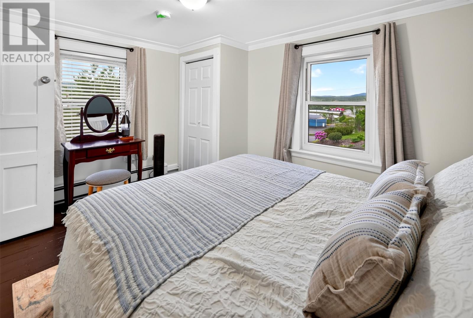 25 Balbo Drive - 41