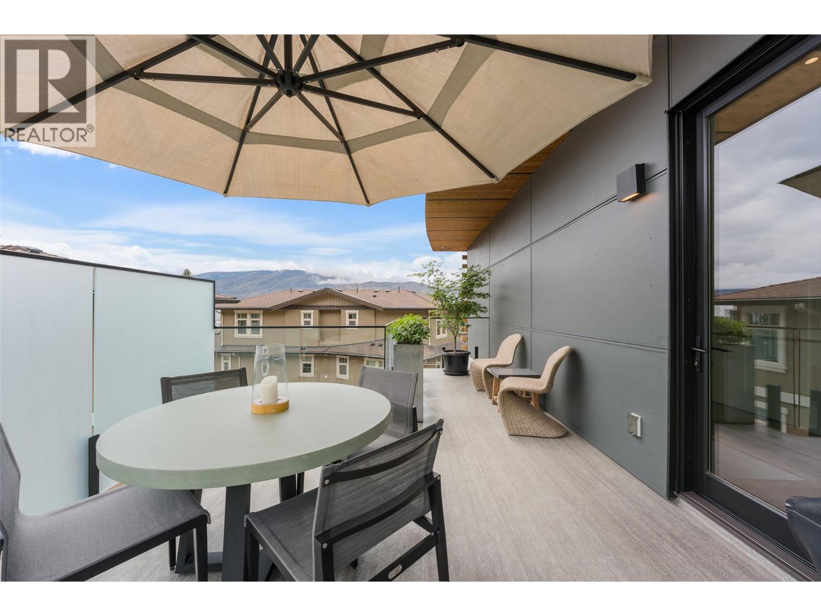 4364 Beach Avenue Unit# 7, Peachland