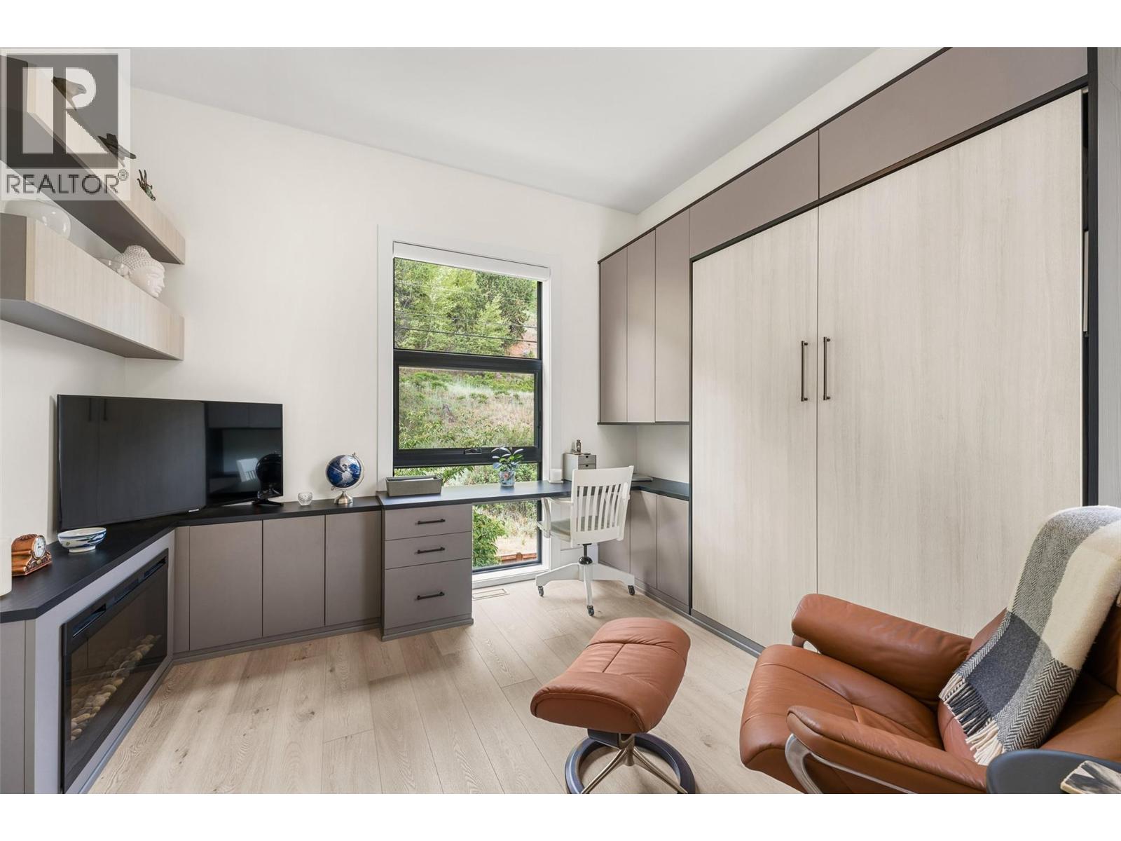 4364 Beach Avenue Unit# 7, Peachland