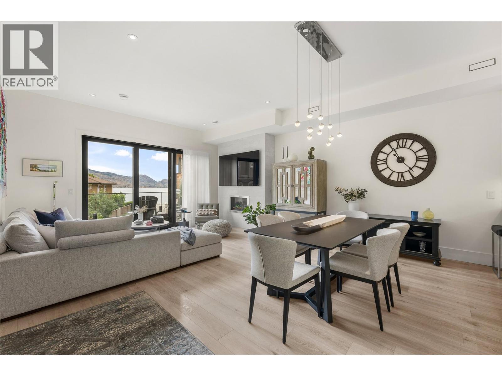 4364 Beach Avenue Unit# 7, Peachland