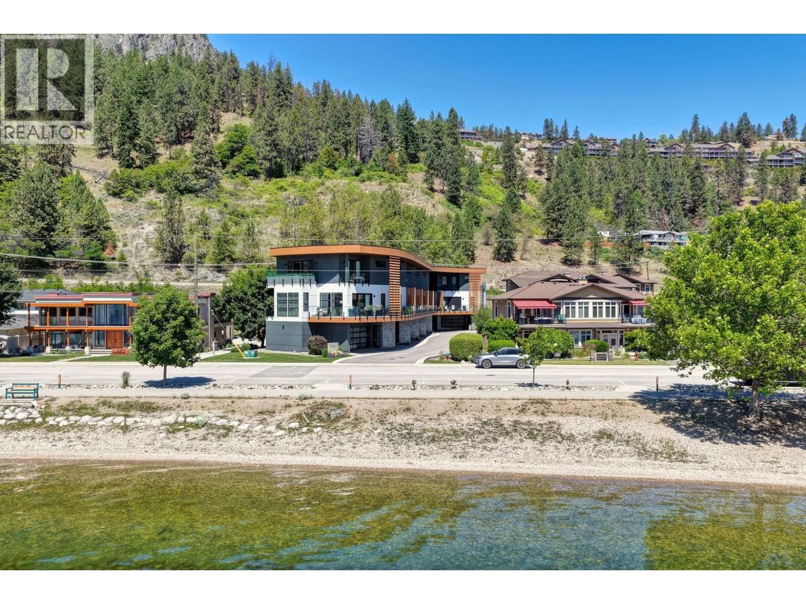 4364 Beach Avenue Unit# 7, Peachland