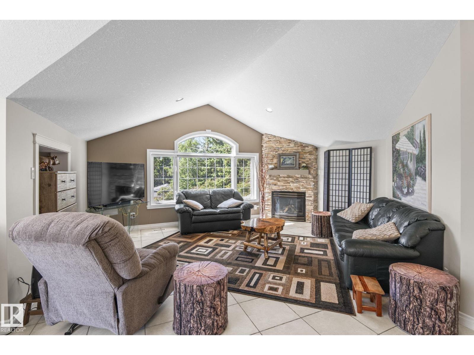 860 41 AV SW - 21
