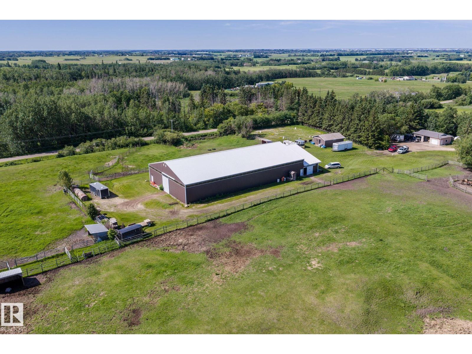 860 41 AV SW - 57