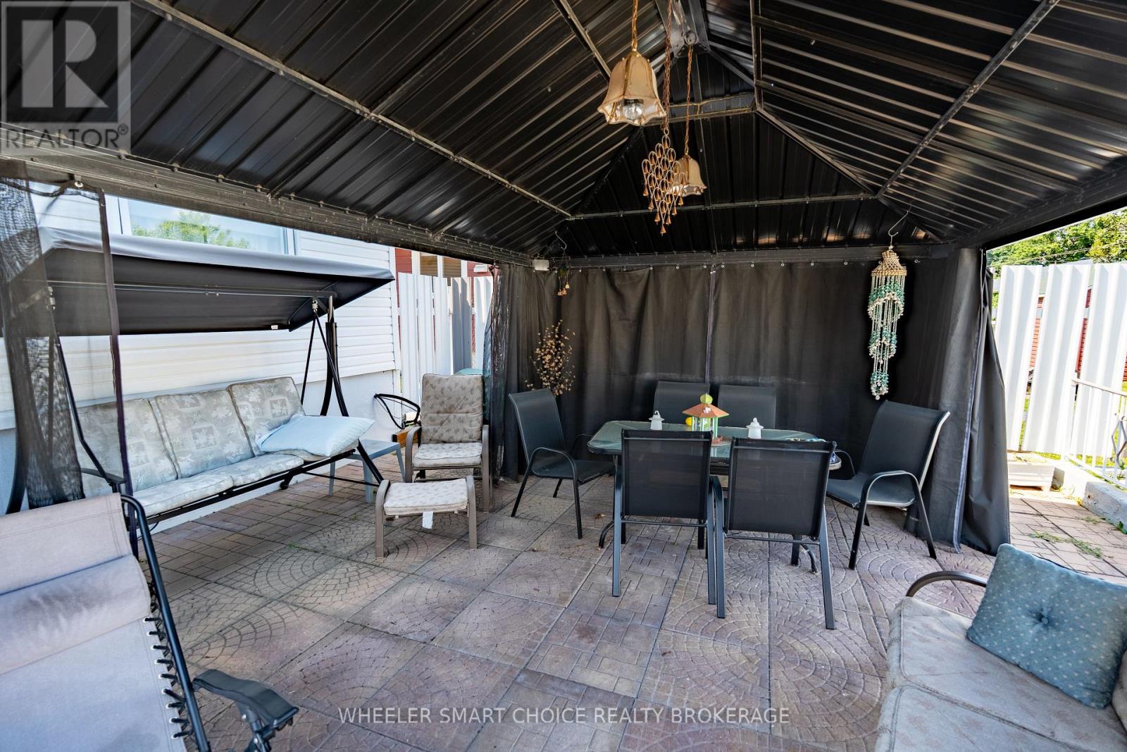 542 ANTHONY STREET - 21