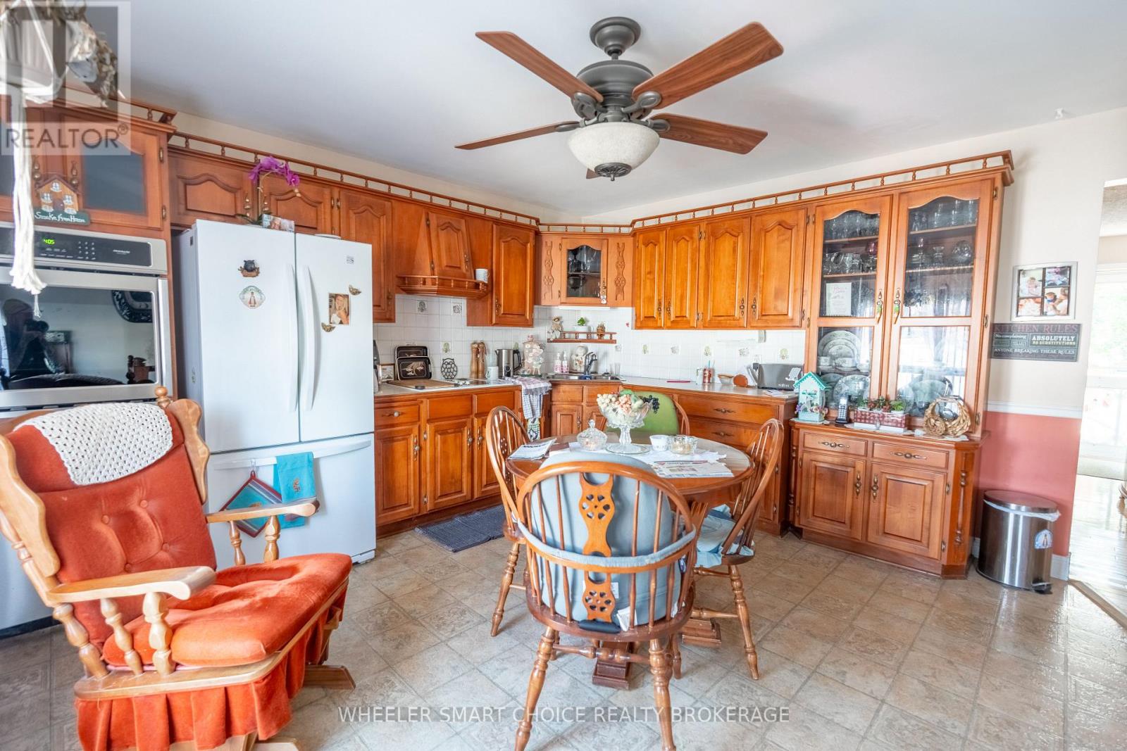 542 ANTHONY STREET - 8