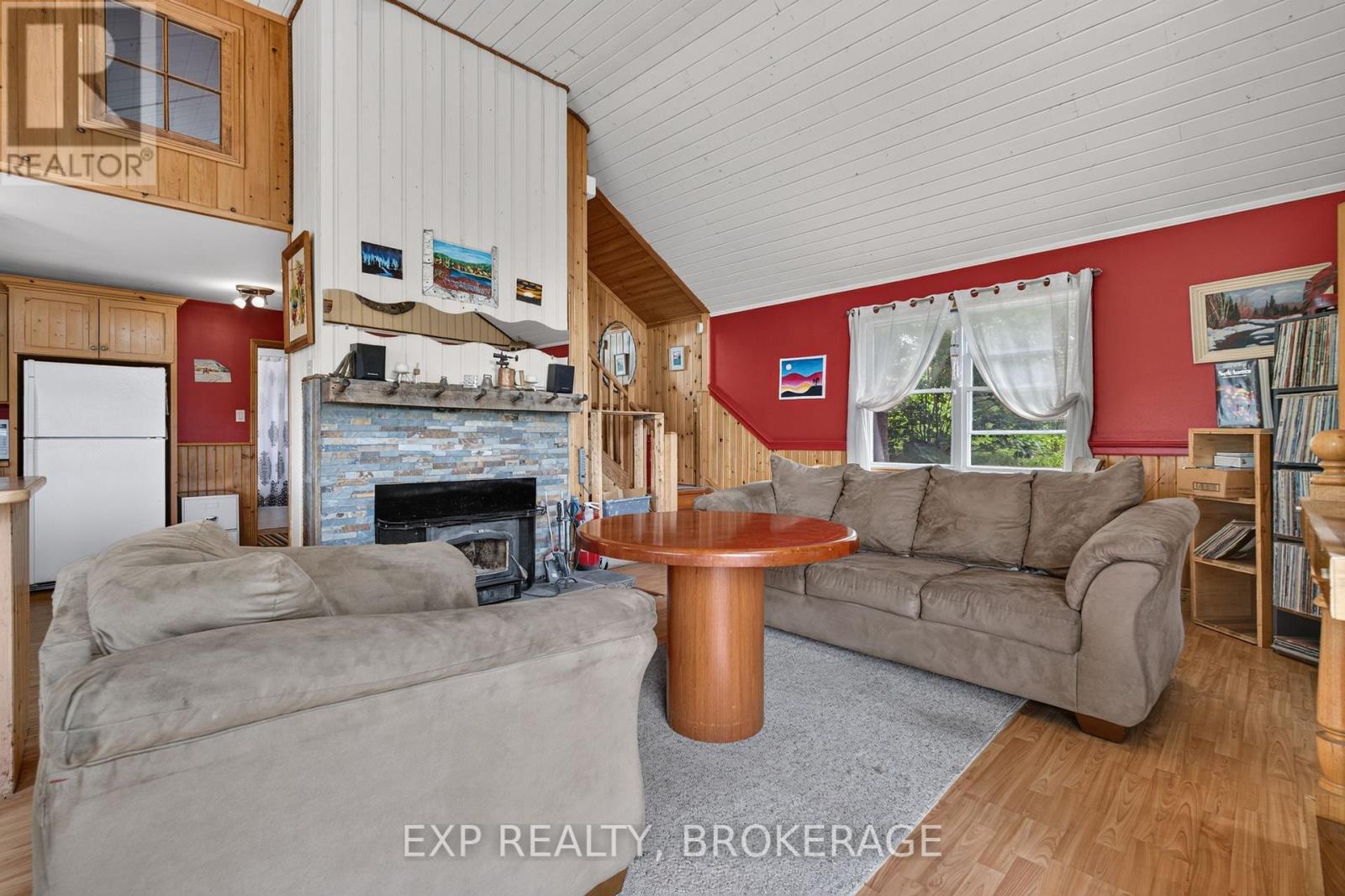 1058 PERRY ROAD - 13