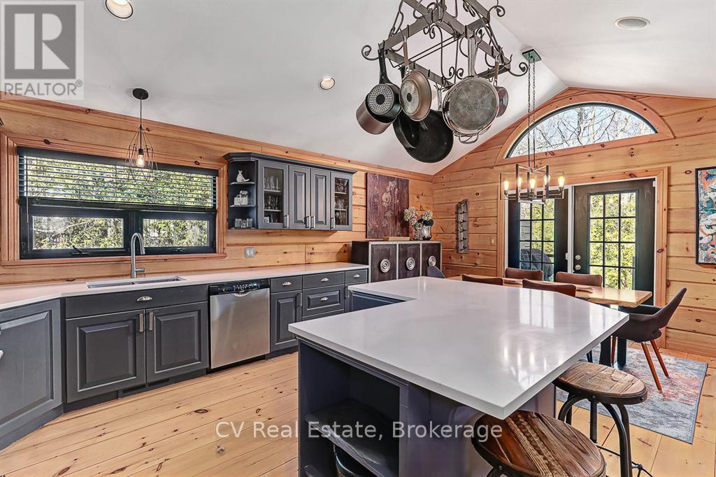 108 CORTINA CRESCENT - Image 8