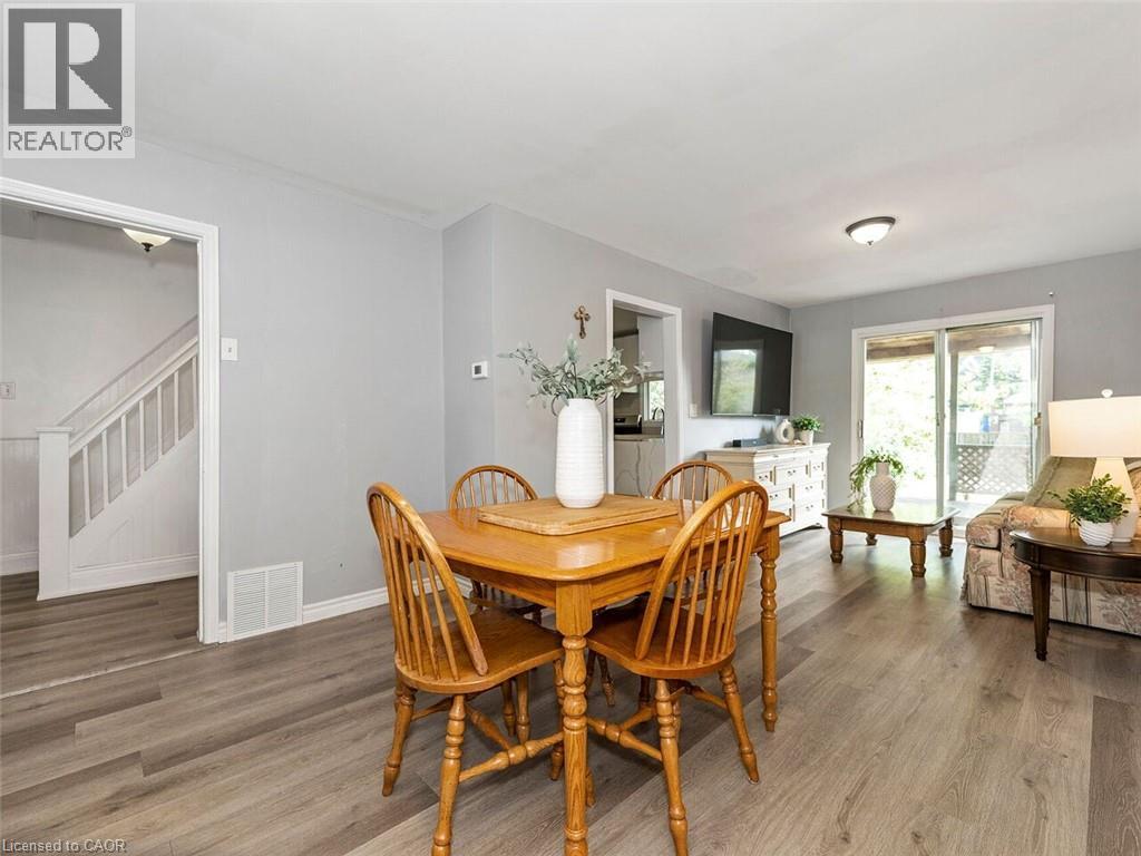 52 STAPLETON Avenue N - Image 10
