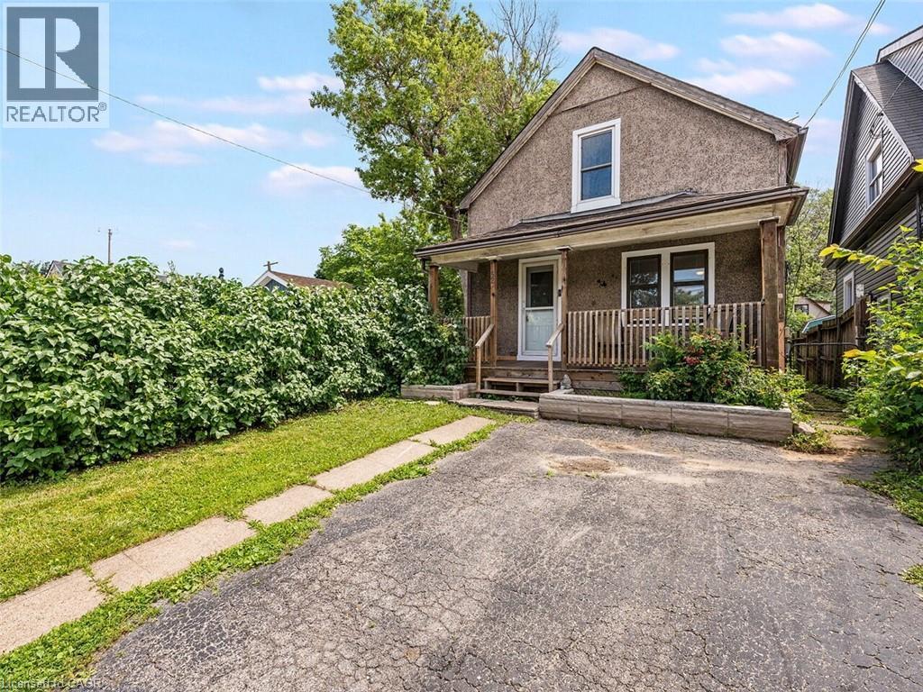 52 STAPLETON Avenue N - Image 32