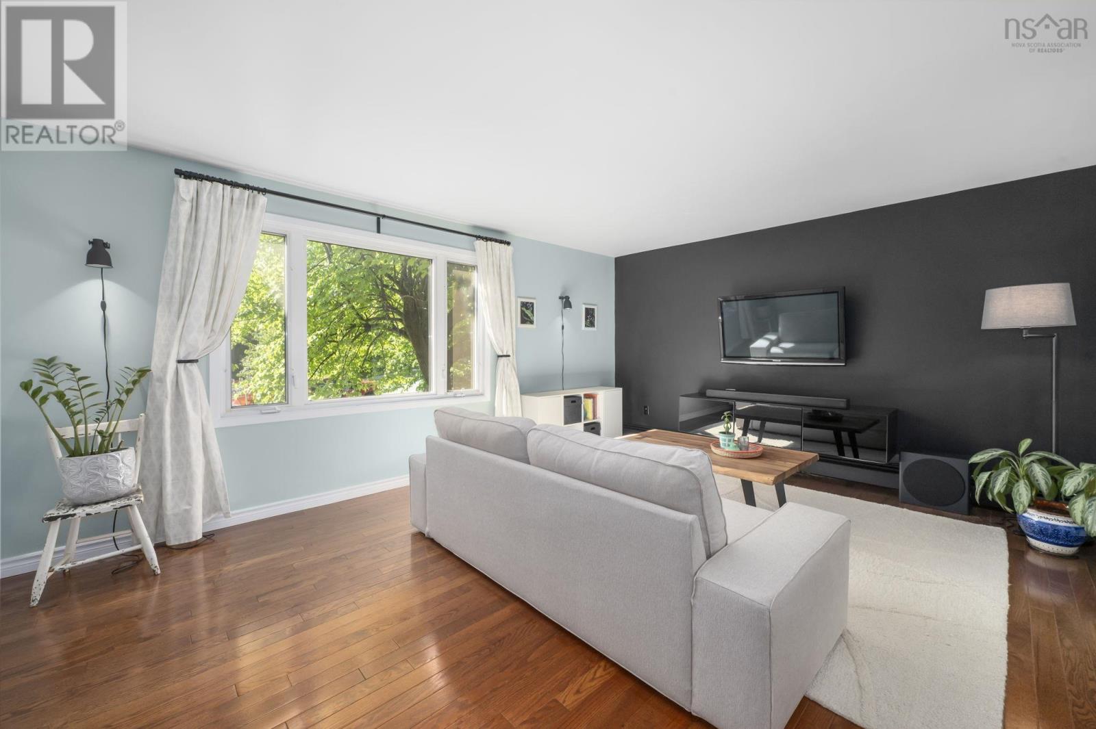 75 Bayview Road - 17