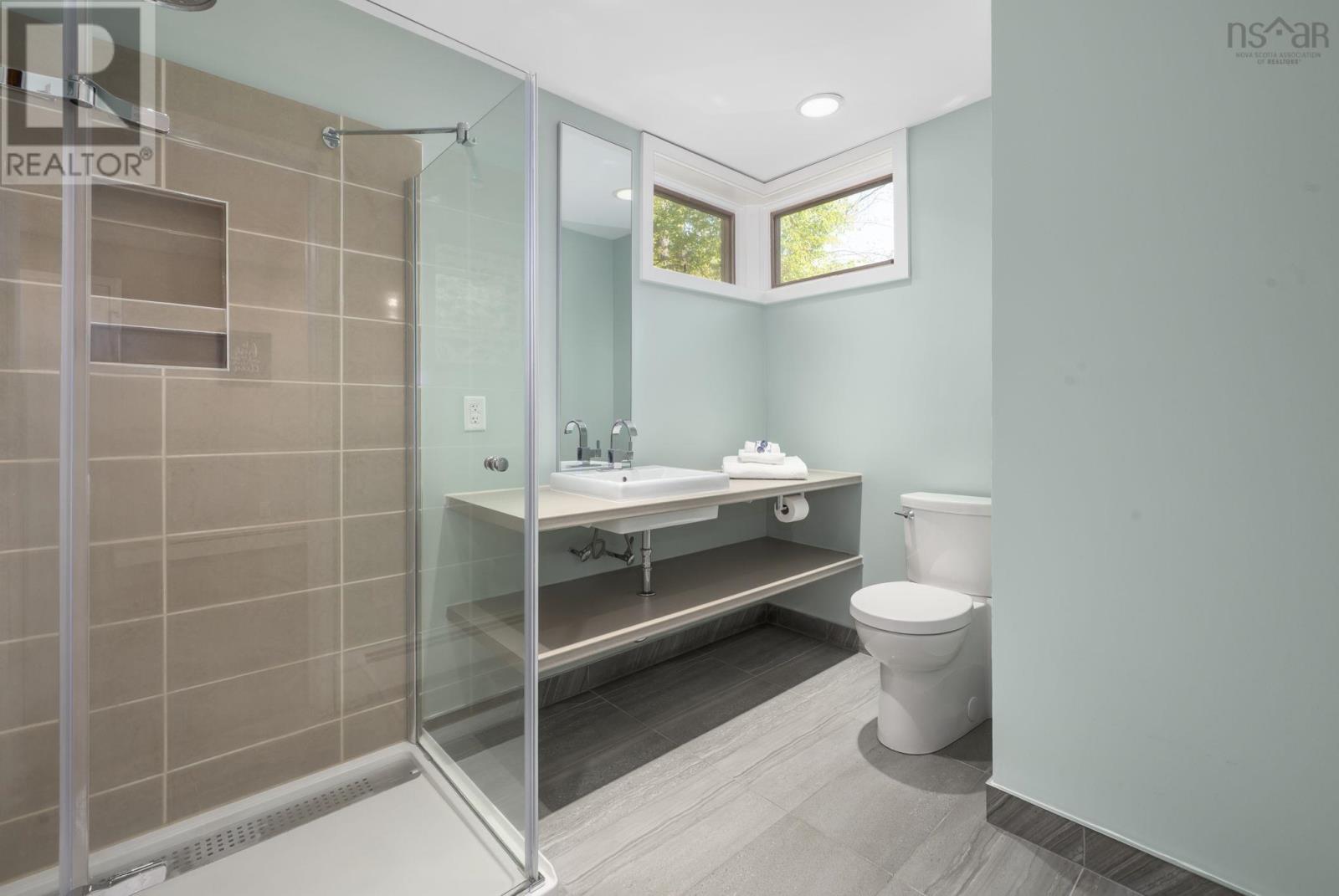 75 Bayview Road - 42