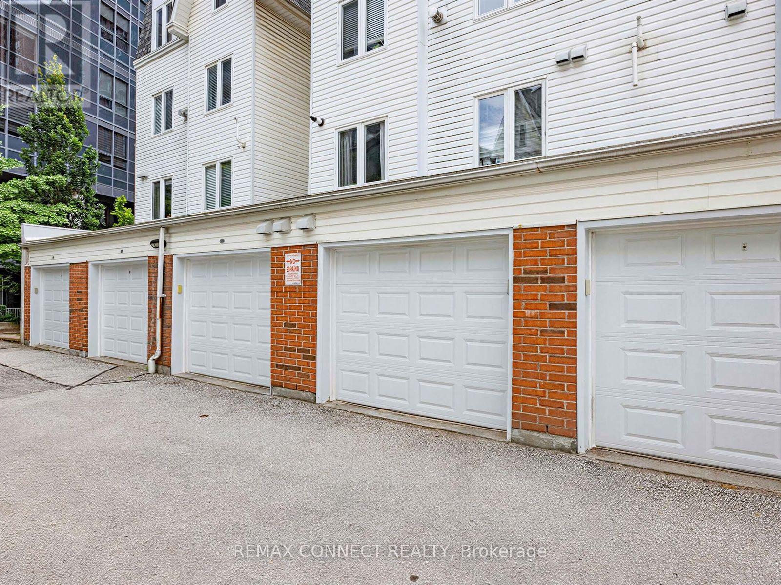 #605 12 SUDBURY STREET - 26