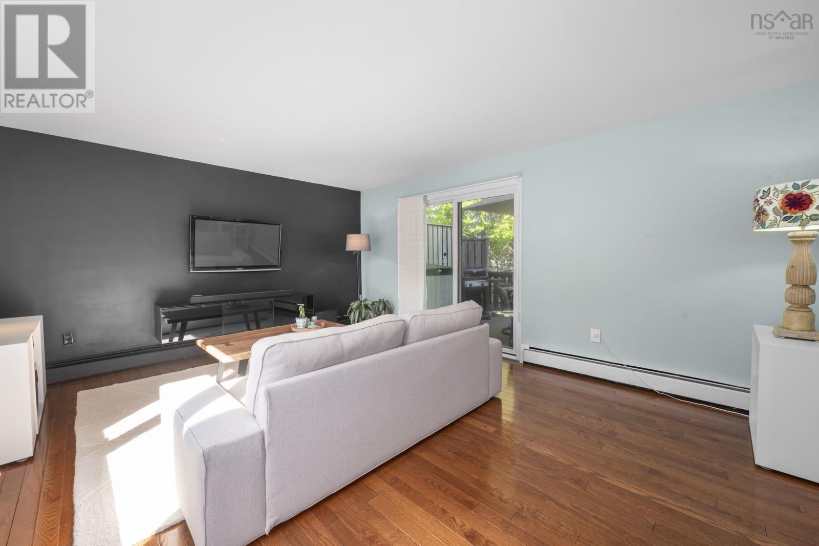 75 Bayview Road - 18