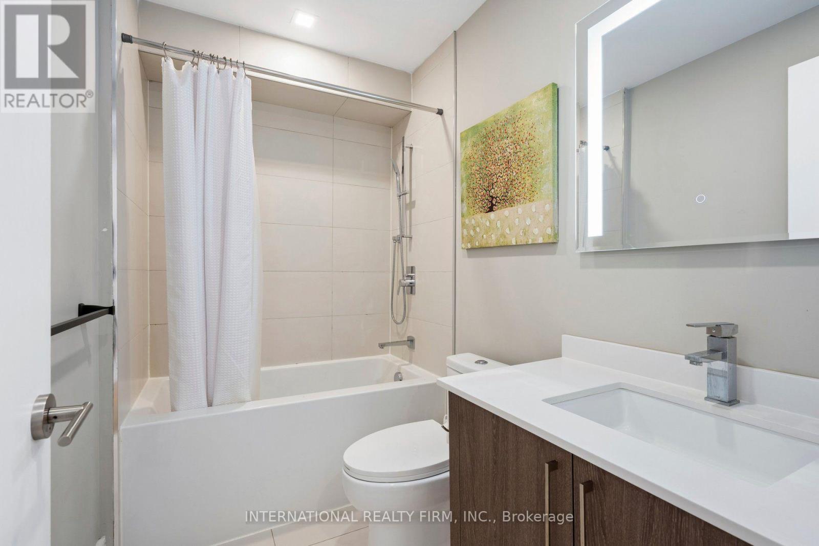 39 WILMINGTON AVENUE - 26