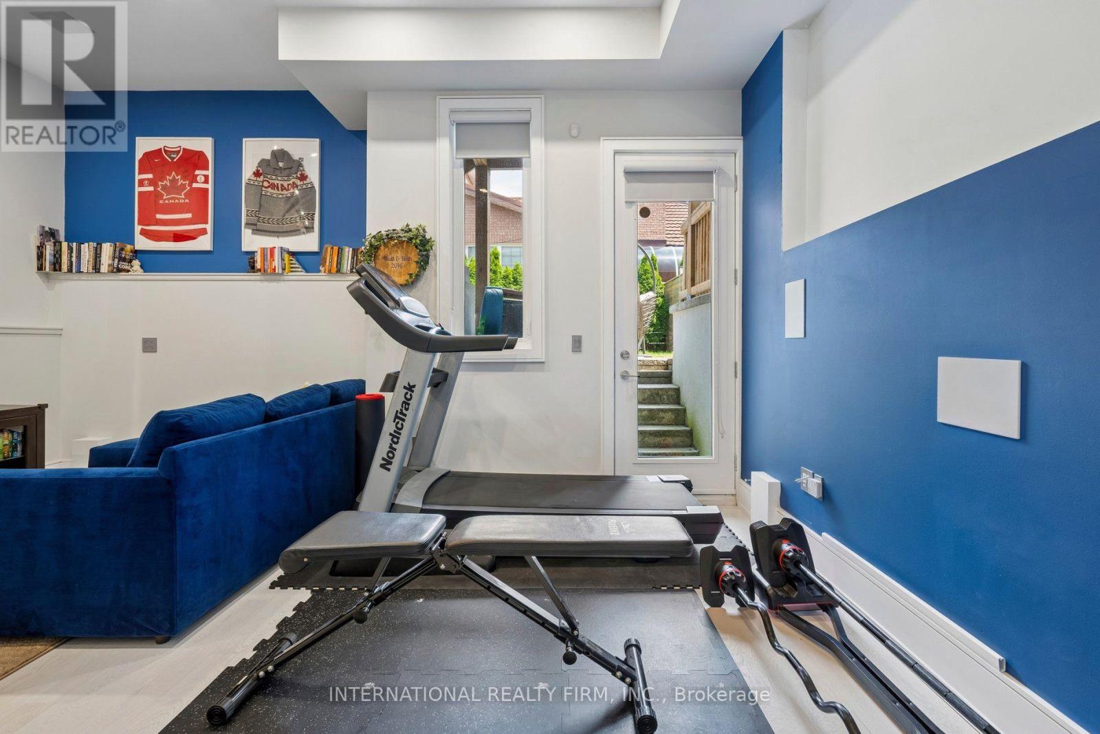 39 WILMINGTON AVENUE - 35