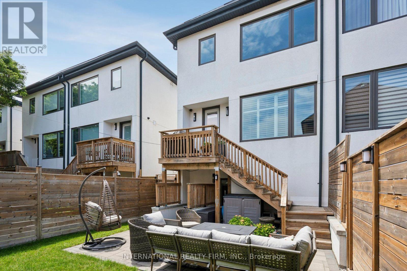 39 WILMINGTON AVENUE - 43