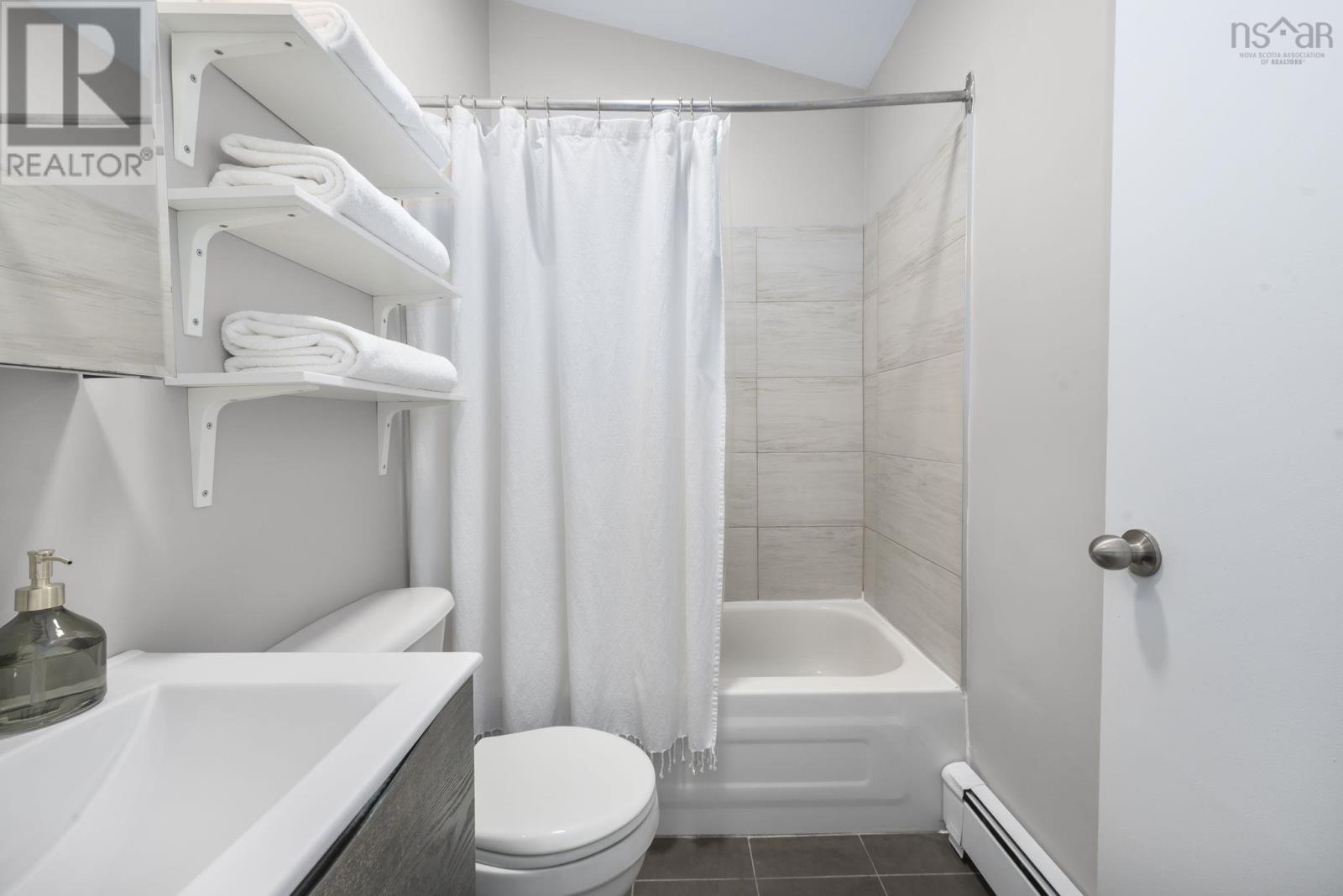 75 Bayview Road - 26