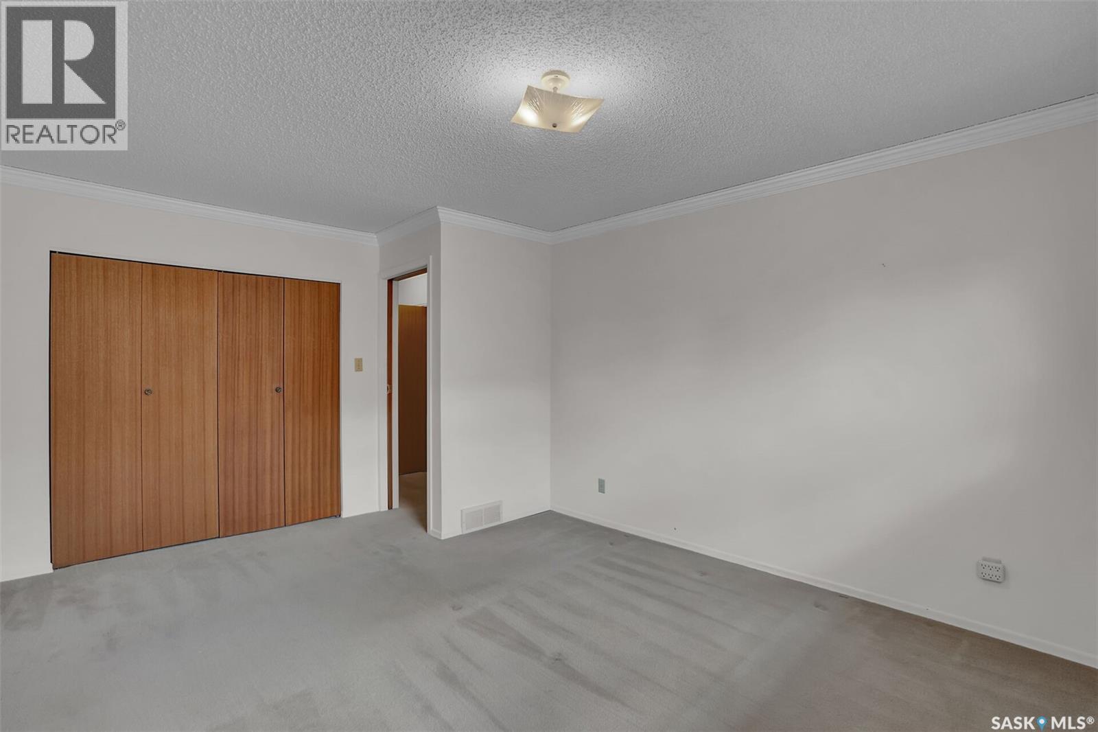 715 Connaught STREET - 22