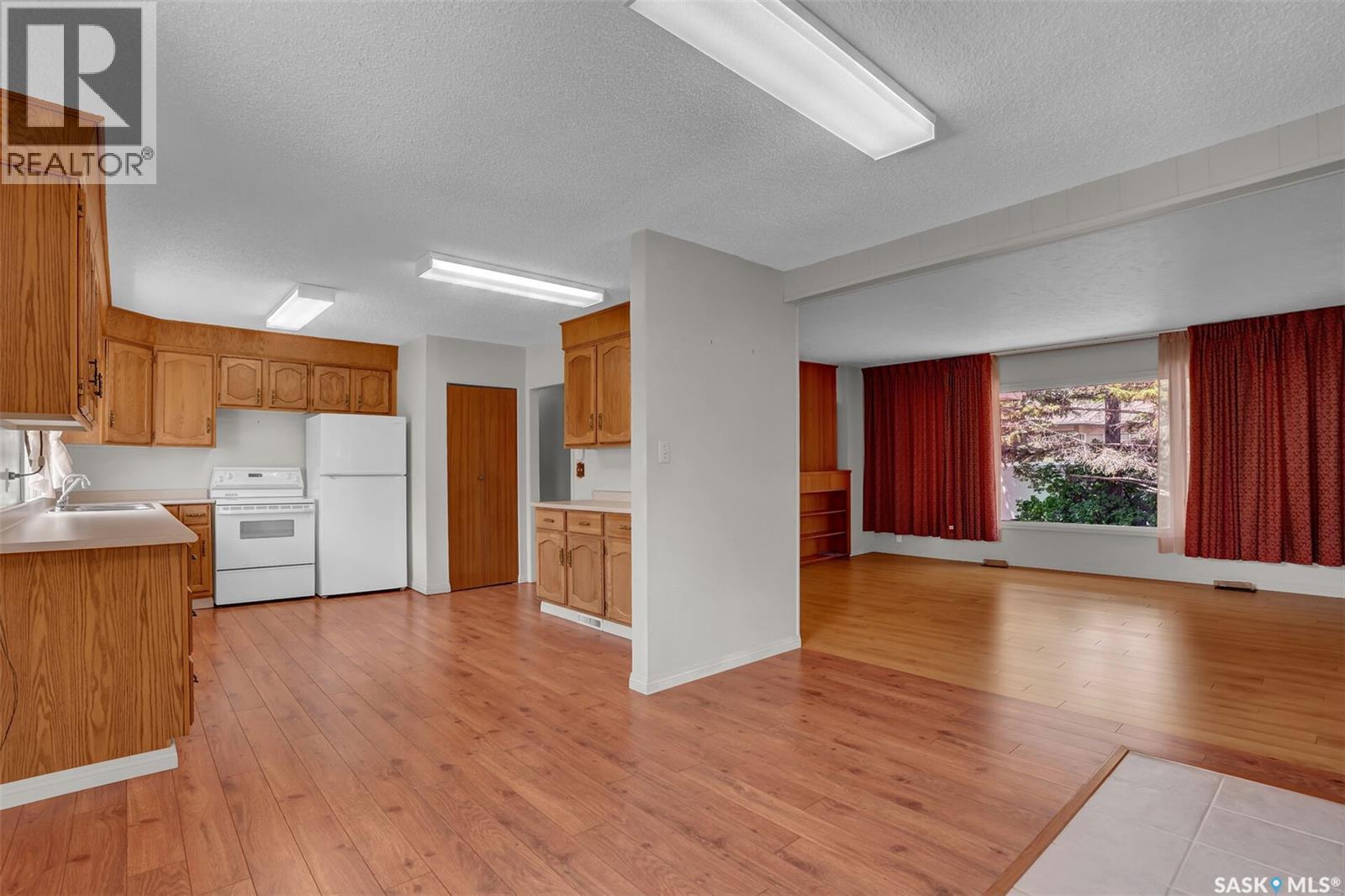 715 Connaught STREET - 10