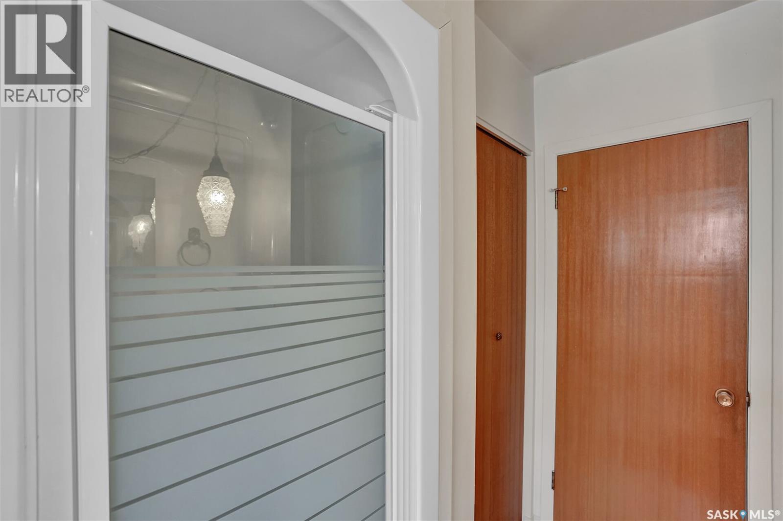 715 Connaught STREET - 18