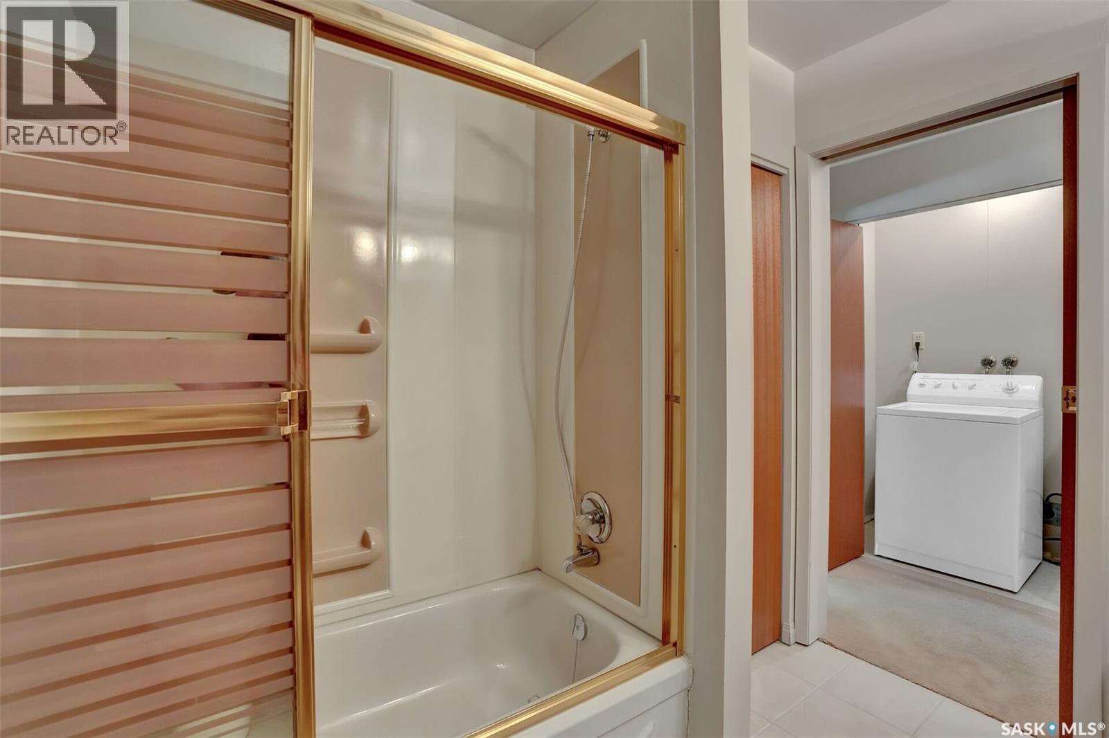 715 Connaught STREET - 27