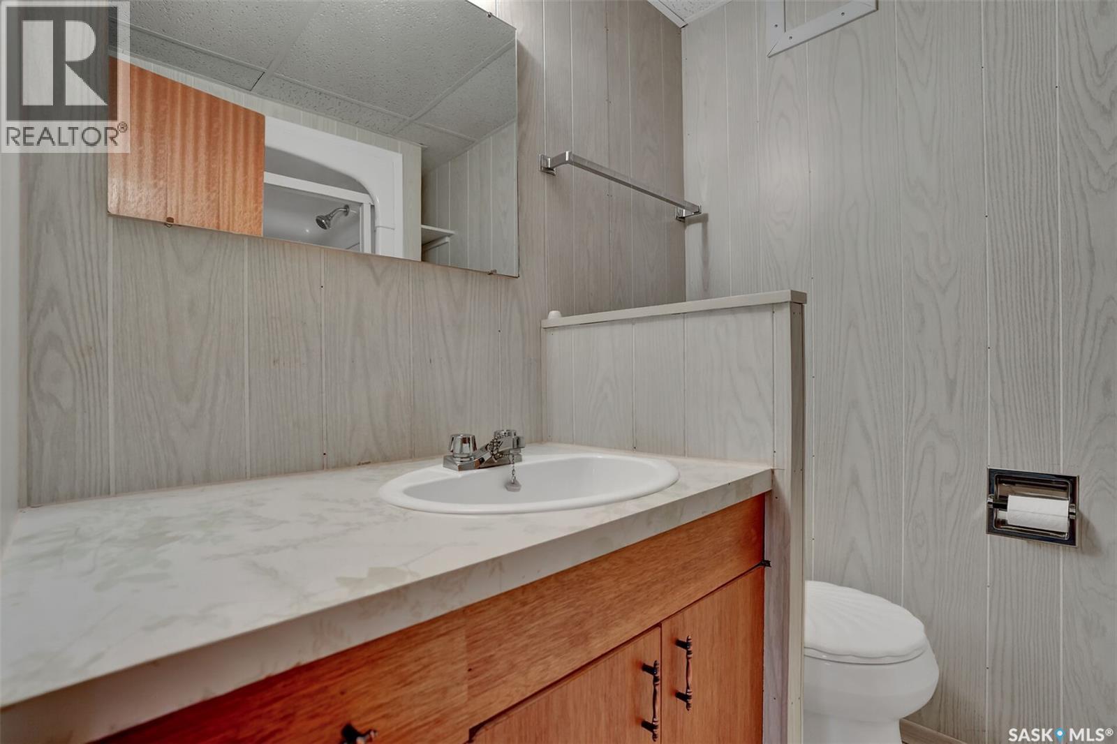 715 Connaught STREET - 36
