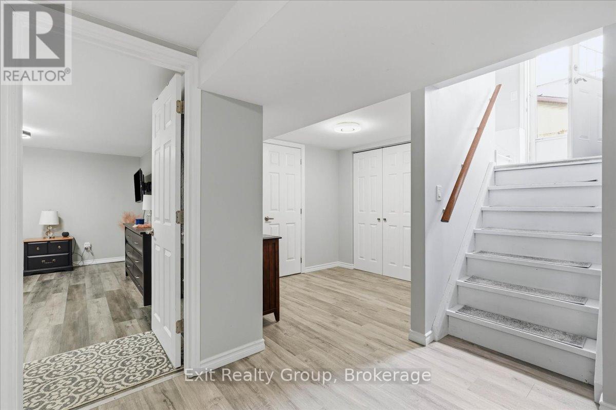 51 SIDNEY ROAD - Image 22
